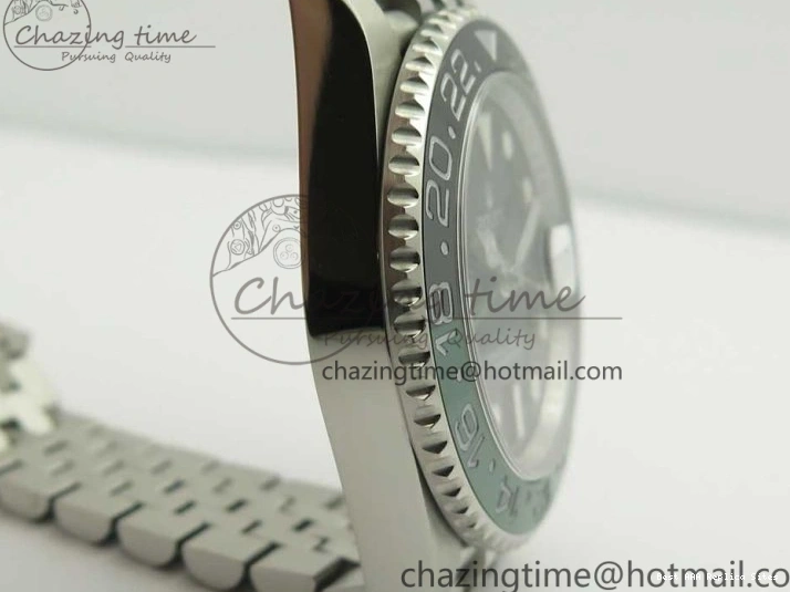 Best AAA Replica Sites GMT-Master Bezel Ceramic Black BPF Bracelet on Green Jubilee 126710 3347 SS Dial A II UrbanChic Black BLRO SS 1225